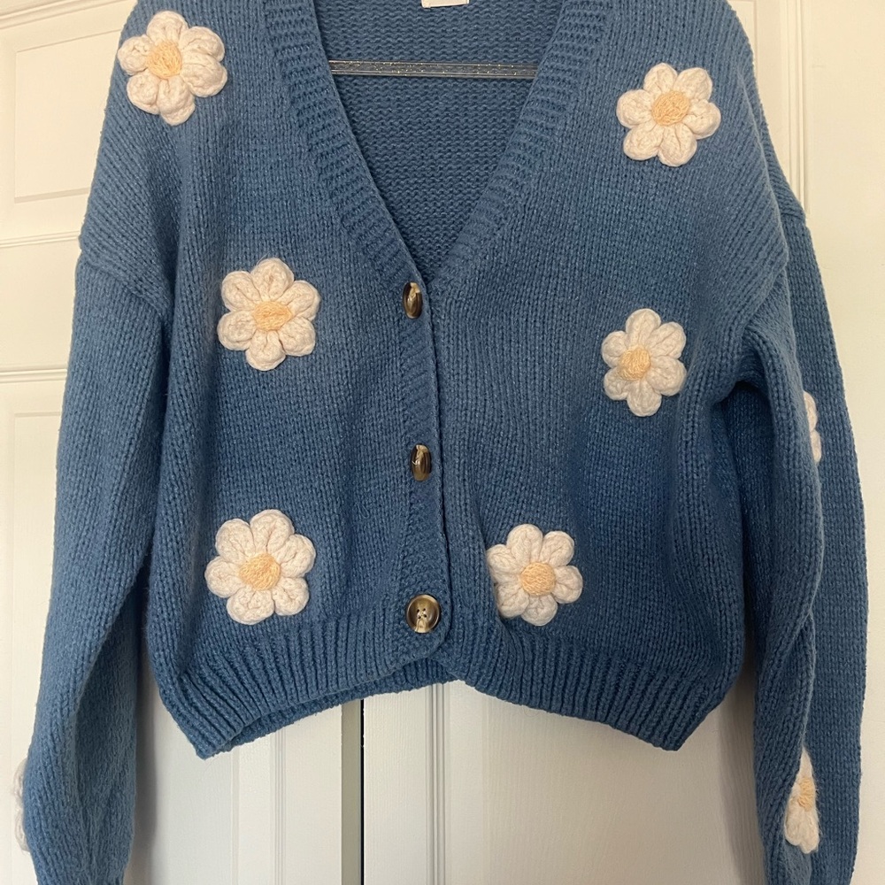 Blue Floral Knit Cardigan